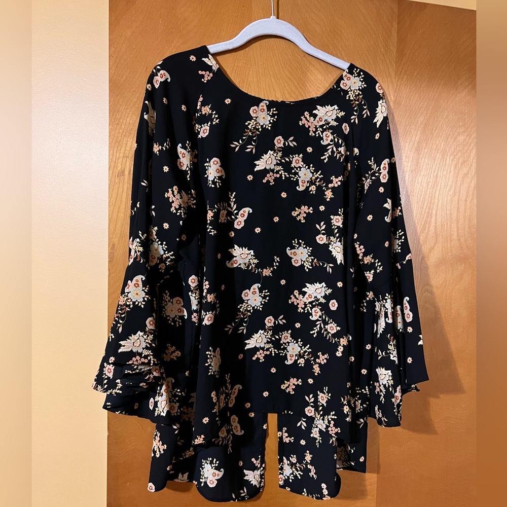 Boho Bell Sleeve Blouse with back Slit